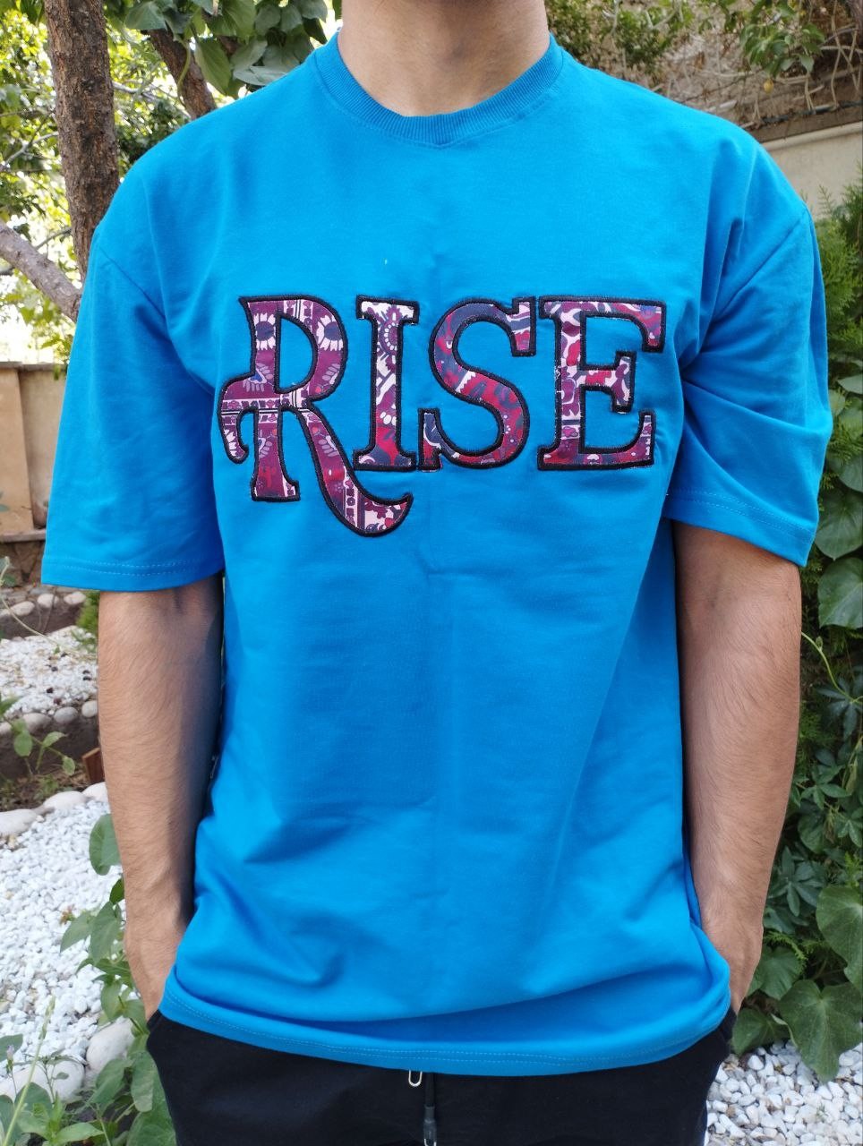 تیشرت ماچینیست (machinist) آبی گلدوزی فرش ایرانی سایز دو ایکس لارج لش