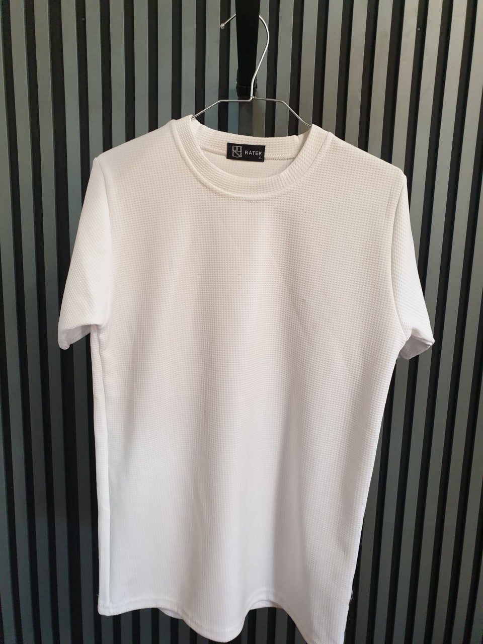 تیشرت مردانه ساده بیسکوییتی سفید